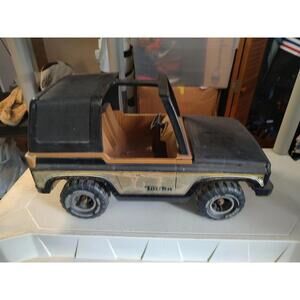 Vintage Tonka Off-Road Vehicle Toy Jeep